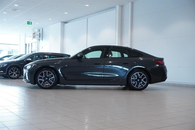 BMW i4 bild 4
