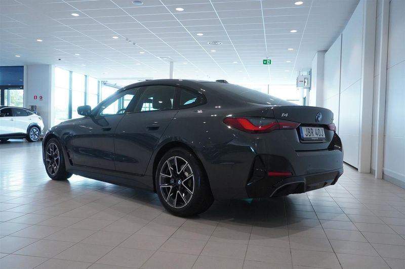 BMW i4 bild 3