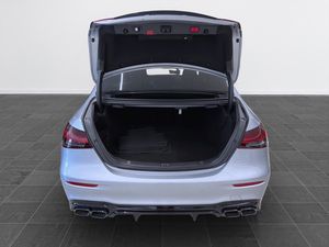 Mercedes E63 AMG bild 7