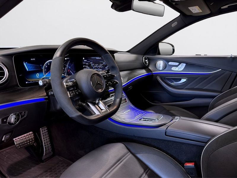 Mercedes E63 AMG bild 15