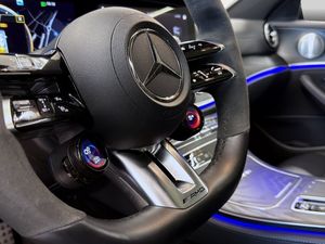Mercedes E63 AMG bild 16