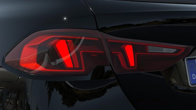 BMW 120 bild 8