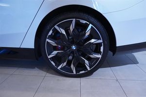 BMW 550 bild 7