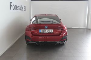 BMW i4 bild 12