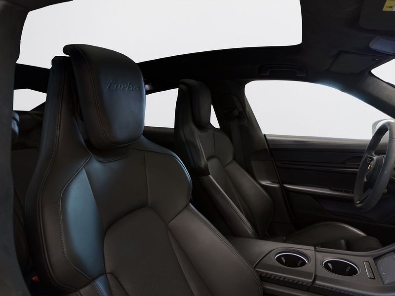 Porsche Taycan bild 13