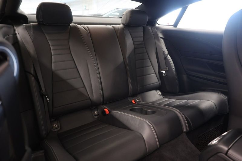 Mercedes E200 bild 9