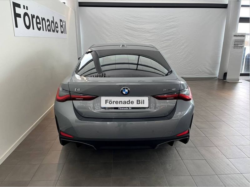 BMW i4 bild 12