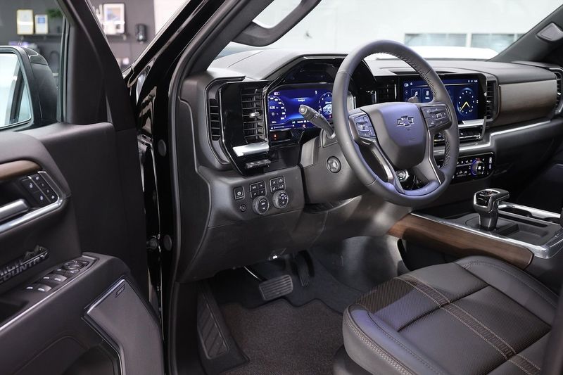 Chevrolet Silverado bild 16