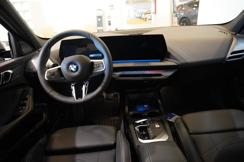 BMW 120 bild 11