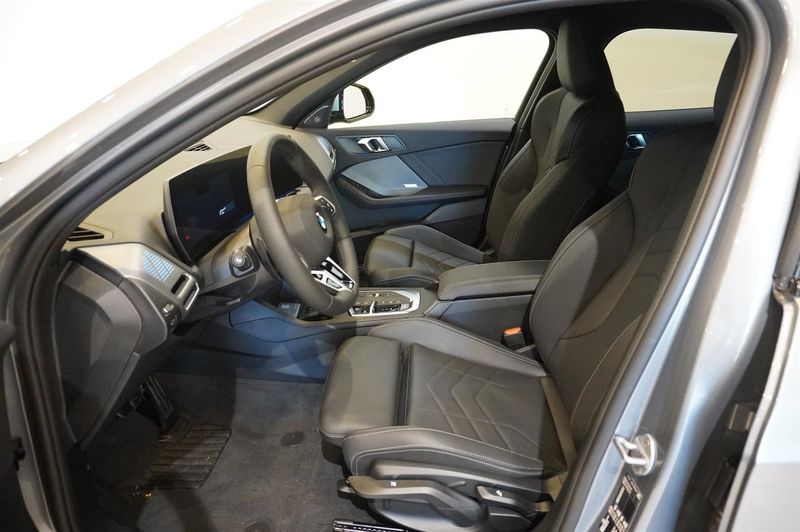 BMW 120 bild 12