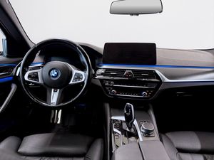 BMW 530 bild 11
