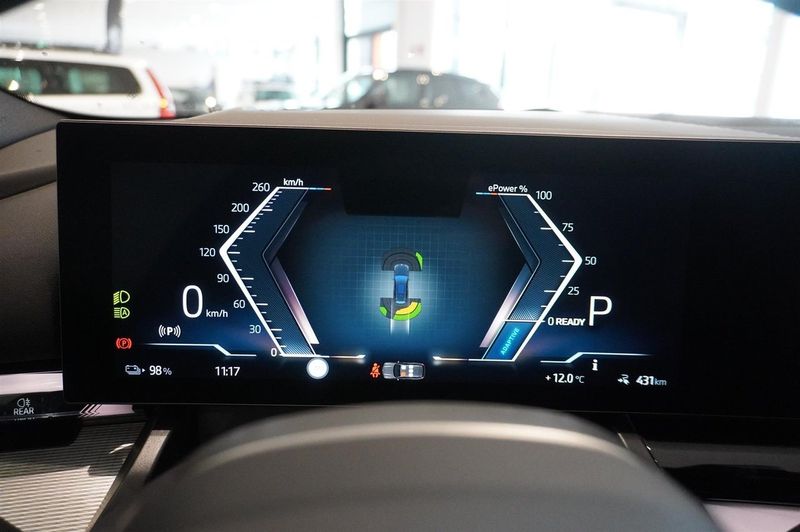 BMW i5 bild 10