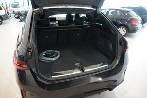 BMW i5 bild 5