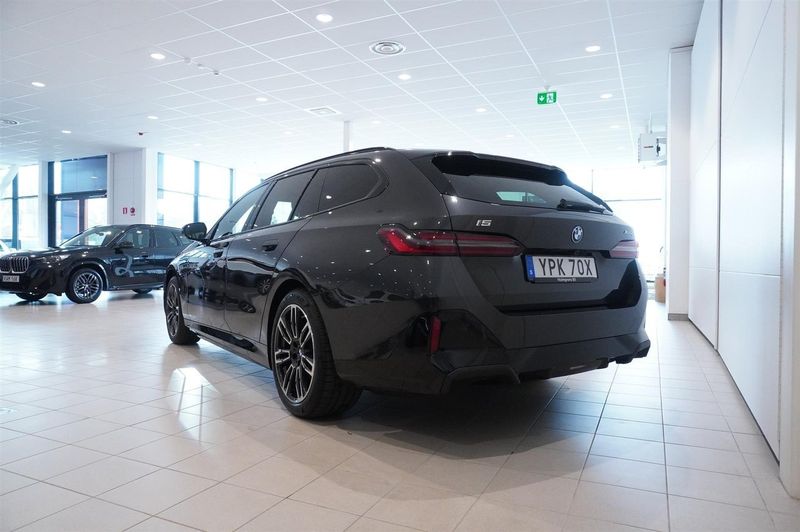 BMW i5 bild 4