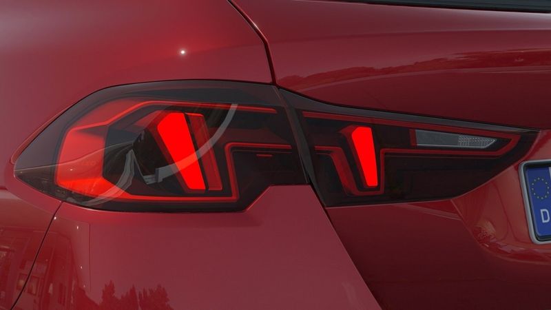 BMW 120 bild 8