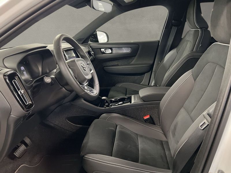 Volvo EX40 bild 5