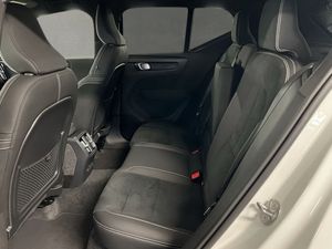 Volvo EX40 bild 6