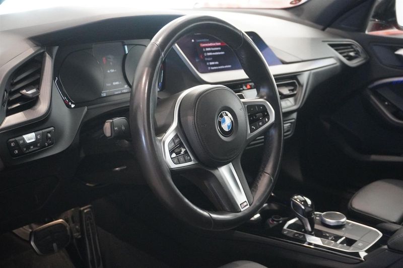 BMW 118 bild 2
