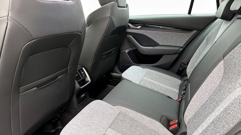 Skoda Octavia bild 11