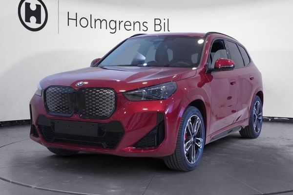 BMW iX1 xDrive30 M Sport Pro Business Ed Drag DA Backkamera | R - 2026