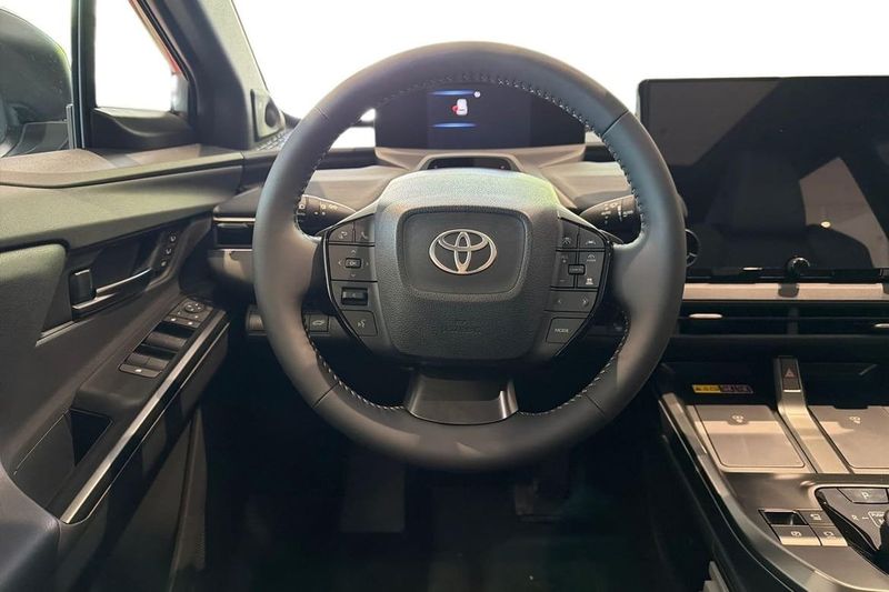 Toyota bZ4X Touring bild 10