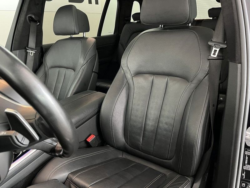 BMW X7 bild 8