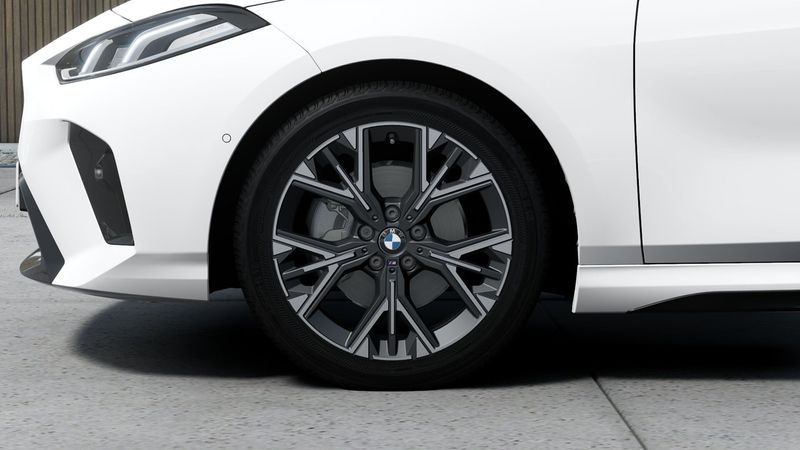BMW 120 bild 7