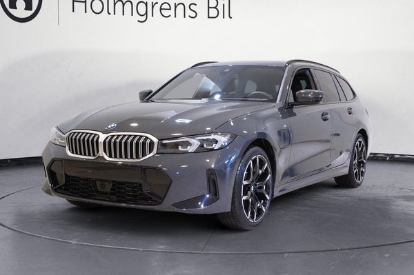 BMW 330 e xDrive Touring M Sport Active Ed Drag Aktiv Fartpilot H - 2026