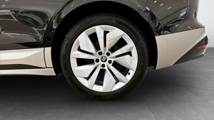 Skoda Enyaq bild 4