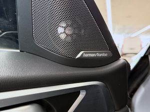 BMW i4 bild 19