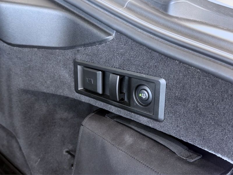 BMW i4 bild 11