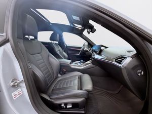 BMW i4 bild 15