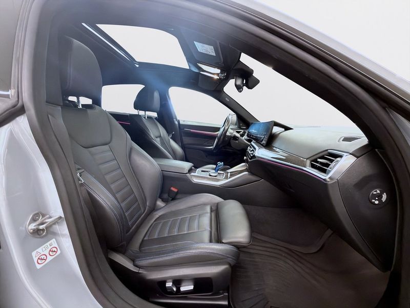 BMW i4 bild 15