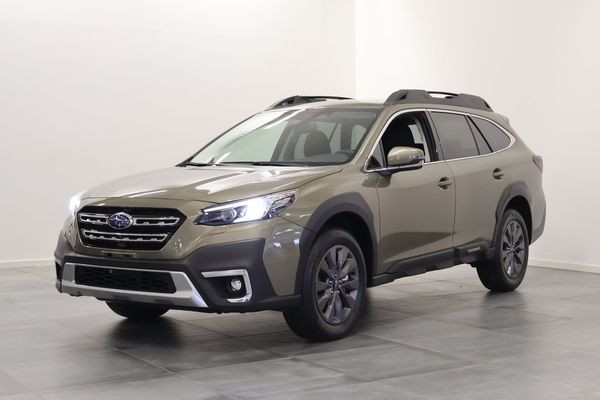Subaru Outback 2.5 4WD Erbjudande Vinterhjul Dragkrok Ingår - 2025