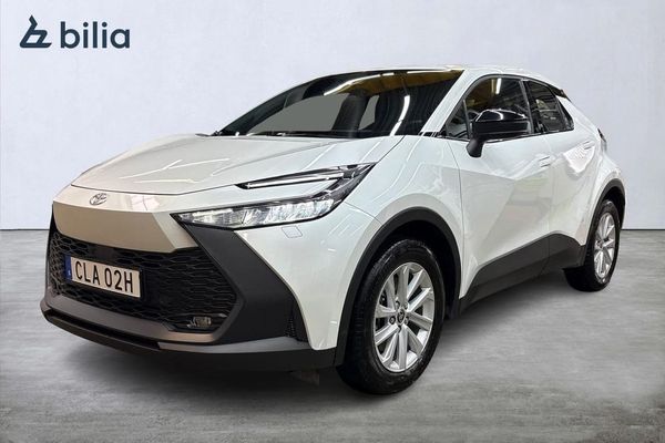 Toyota C-HR 2,0 LADDHYBRID FWD ACTIVE V-HJUL INGÅR - 2025