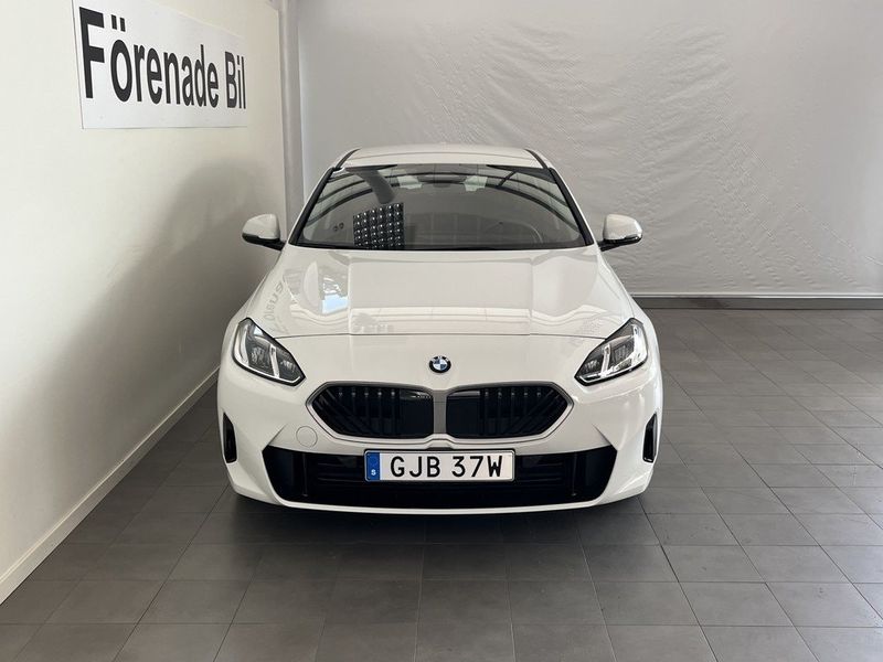 BMW 120 bild 2