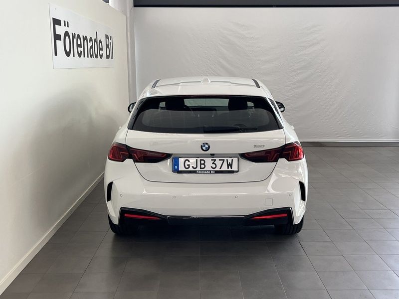 BMW 120 bild 12