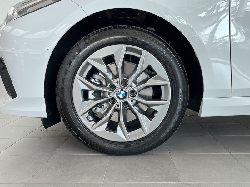 BMW 120 bild 4