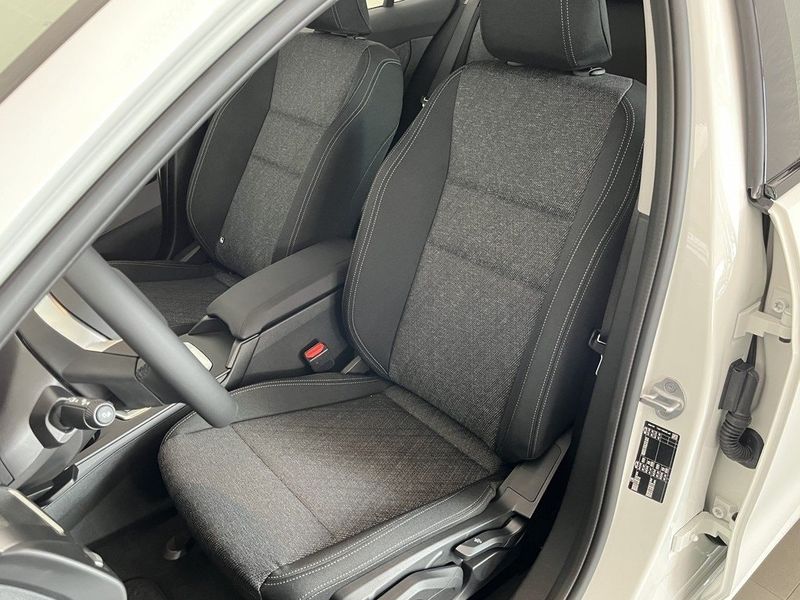BMW 120 bild 6