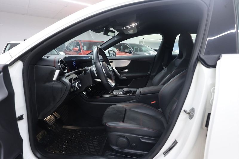 Mercedes CLA200 bild 17