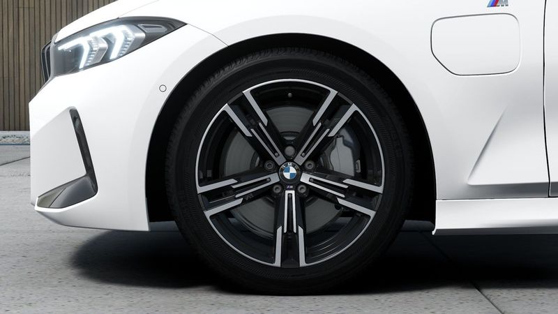 BMW 330 bild 6