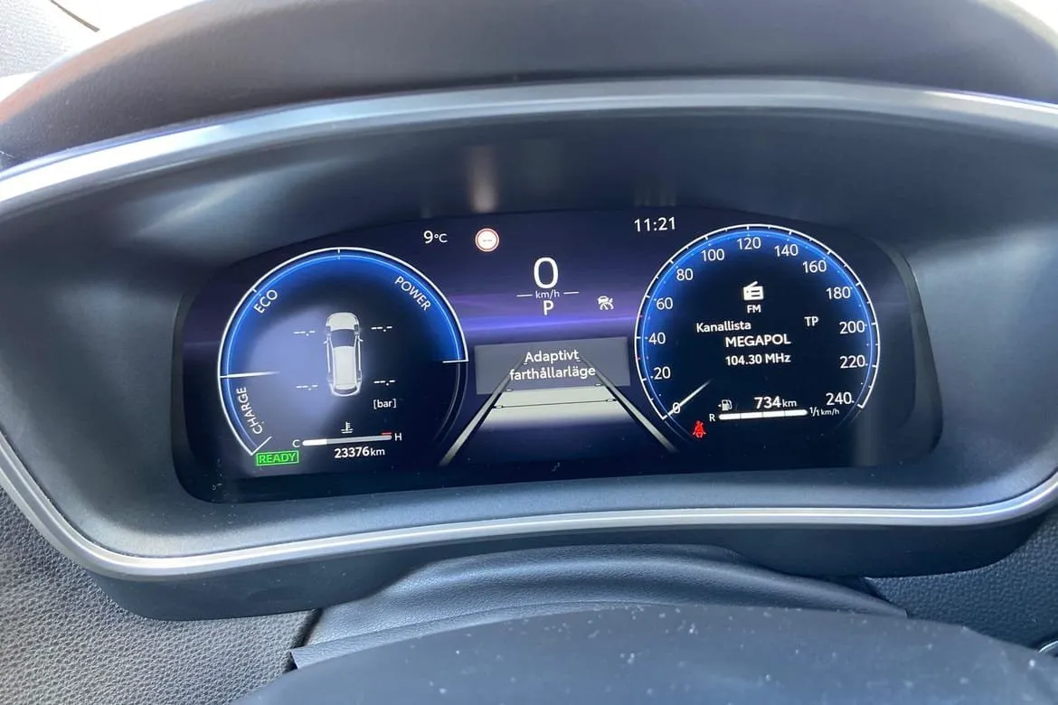 Vehicle image 18