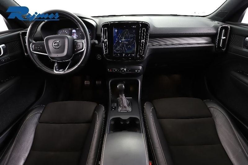 Volvo XC40 bild 2
