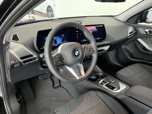 BMW 120 bild 7
