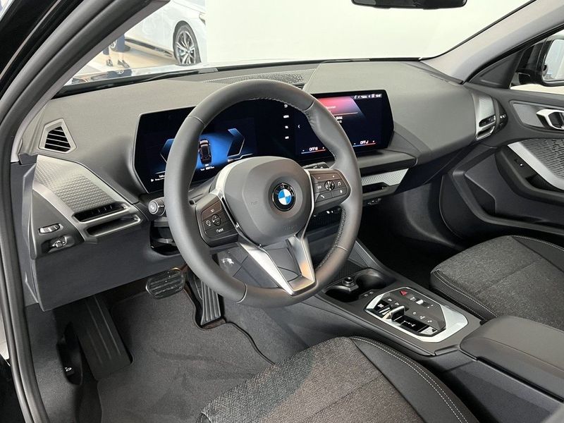 BMW 120 bild 7