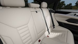 BMW i4 bild 12