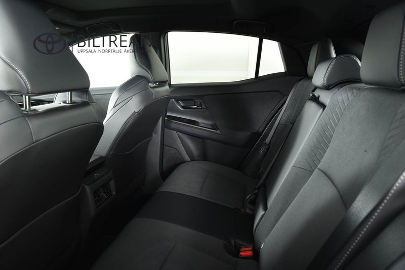 Toyota C-HR+ bild 9