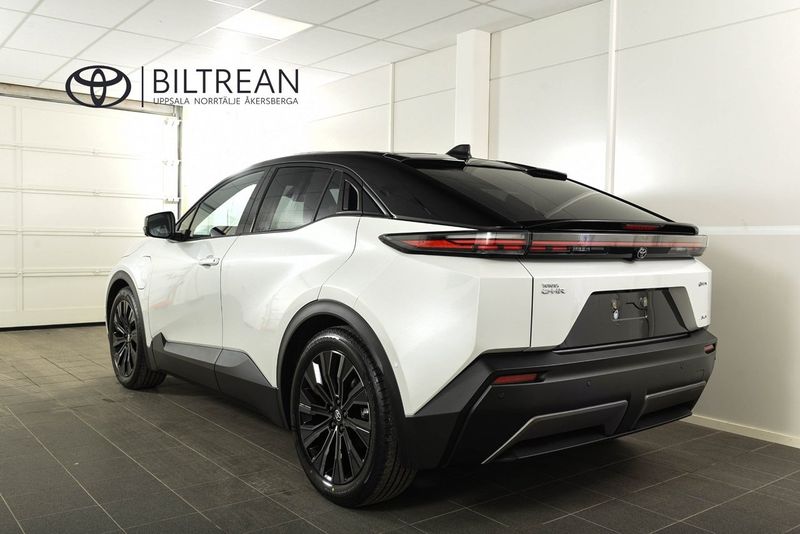 Toyota C-HR+ bild 3