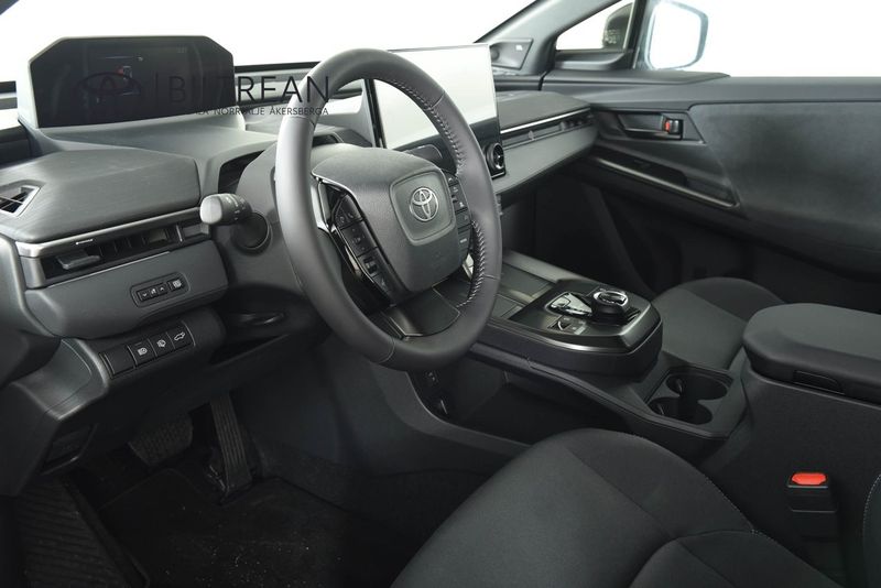 Toyota C-HR+ bild 9