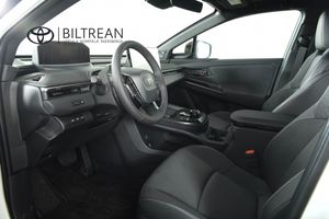 Toyota C-HR+ bild 11